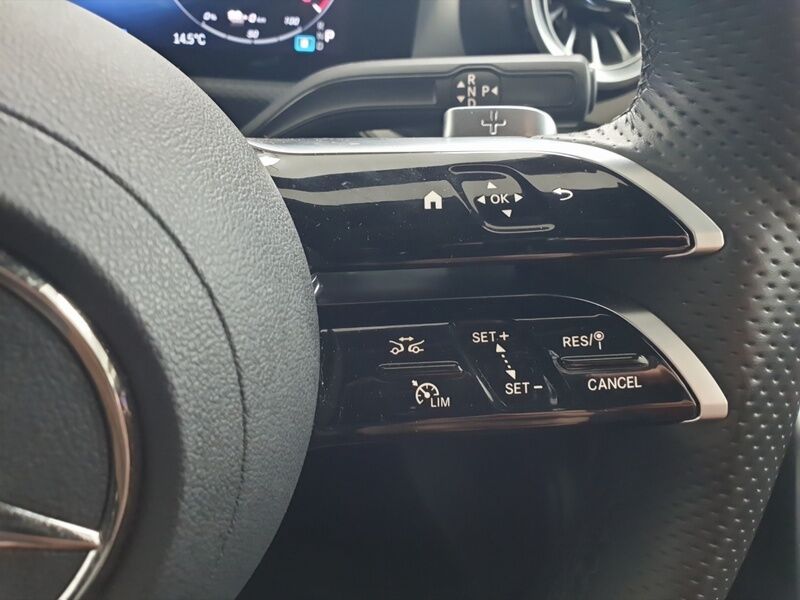 More views of Mercedes-Benz CLA
