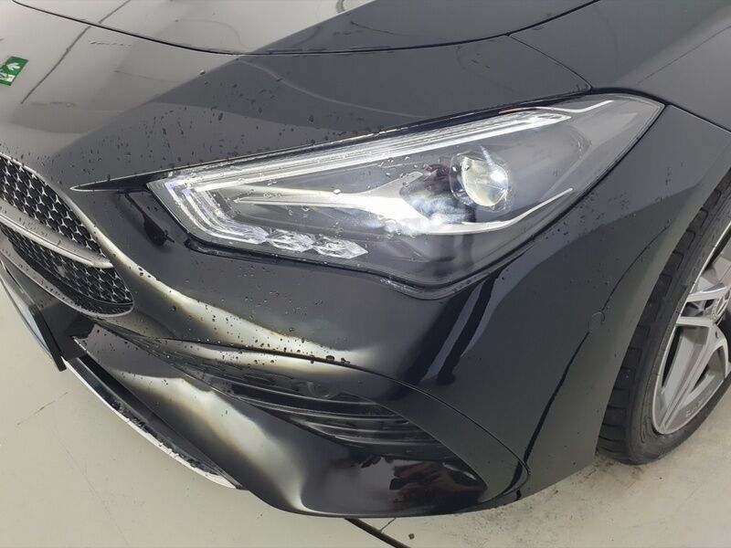 More views of Mercedes-Benz CLA