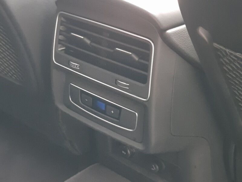 More views of Audi Q7