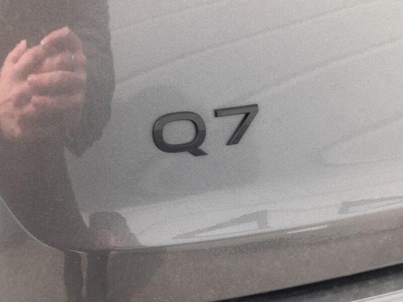 More views of Audi Q7