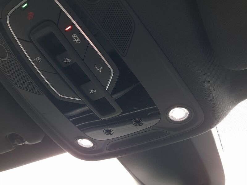 More views of Audi Q7