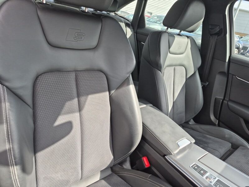 More views of Audi A6