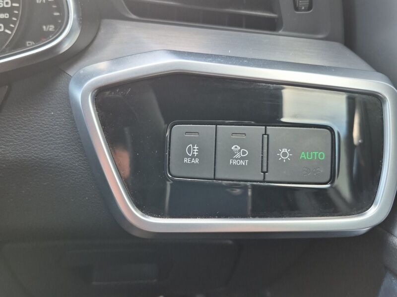 More views of Audi A6