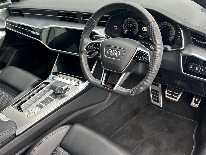 More views of Audi A7