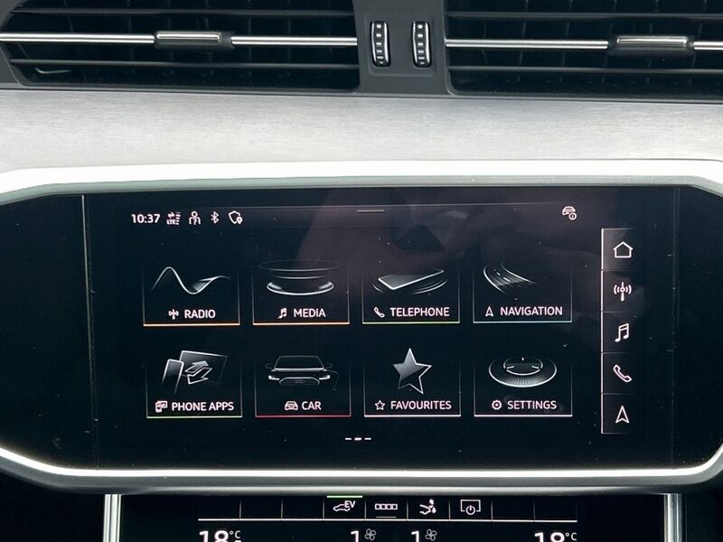 More views of Audi A7