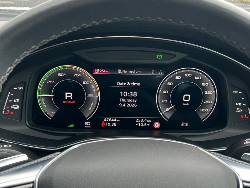 More views of Audi A7