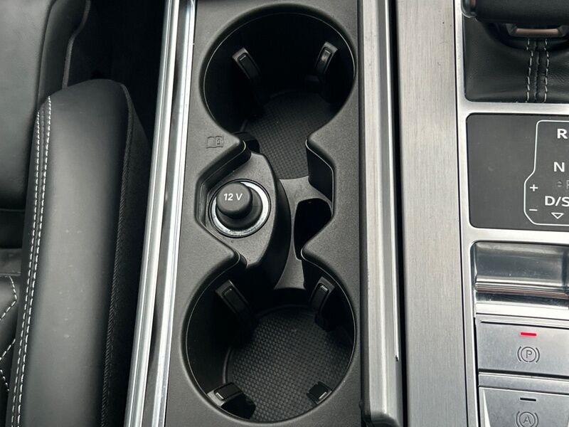 More views of Audi A7