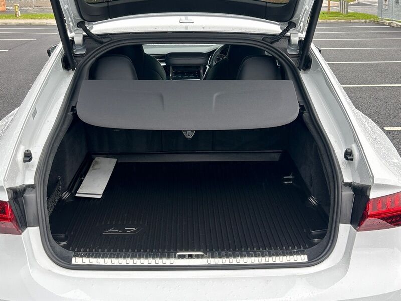 More views of Audi A7