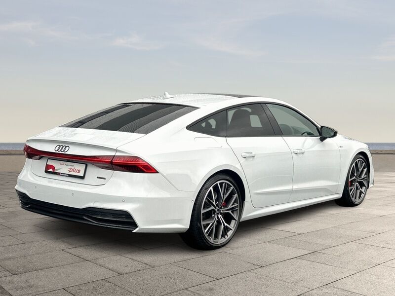 More views of Audi A7