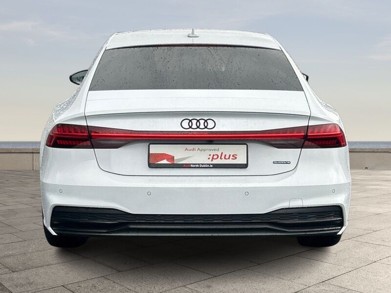 More views of Audi A7