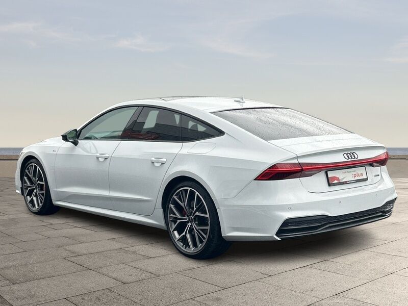 More views of Audi A7