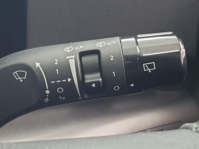 More views of Hyundai KONA