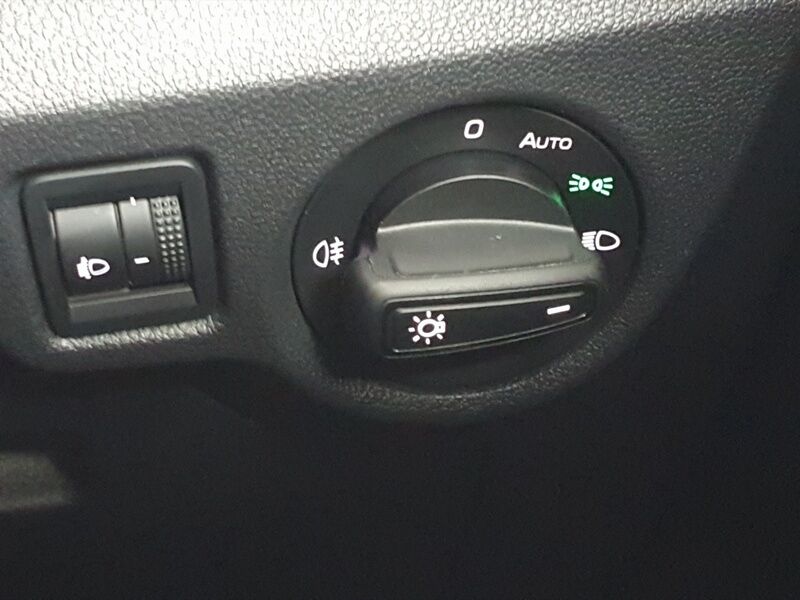 More views of Skoda Kamiq