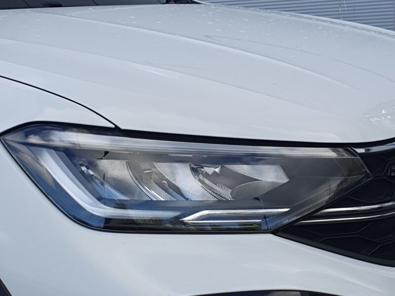 More views of Volkswagen Taigo