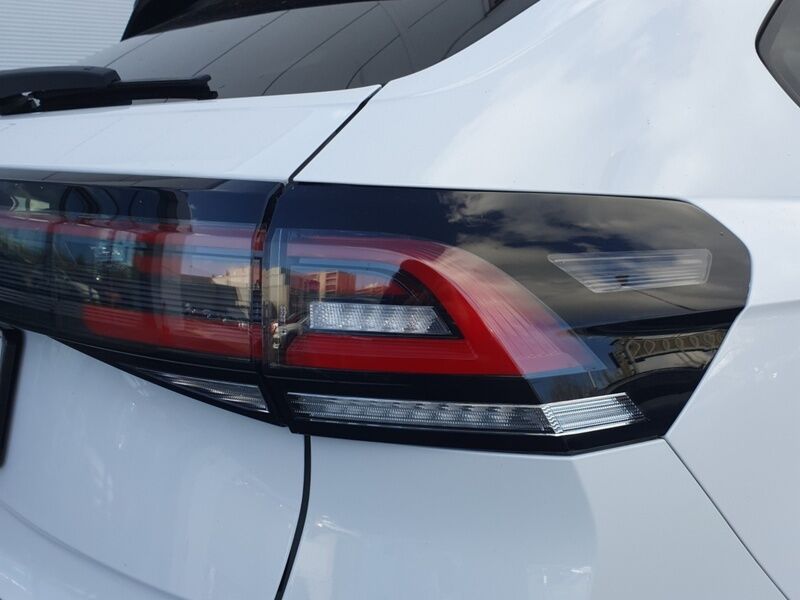 More views of Volkswagen Taigo