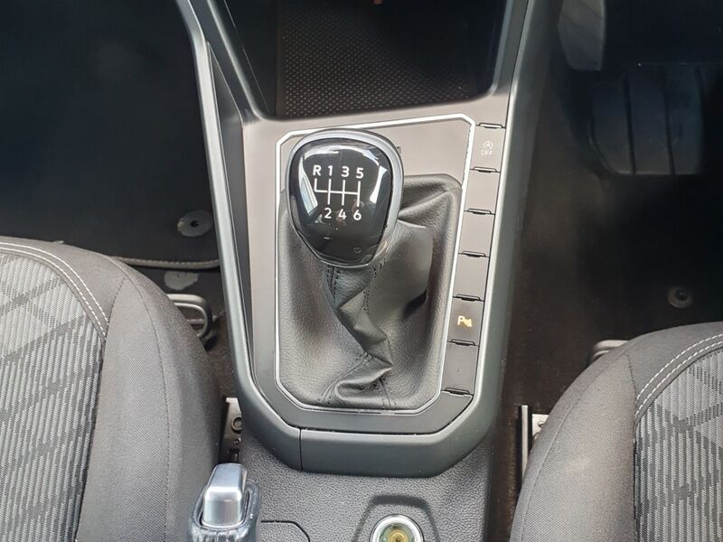 More views of Volkswagen Taigo