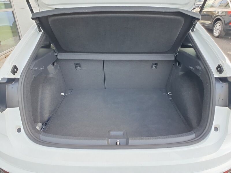 More views of Volkswagen Taigo