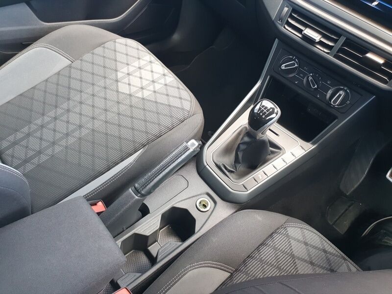 More views of Volkswagen Taigo