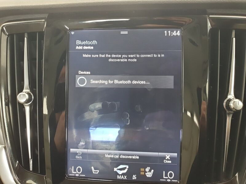 More views of Volvo V90