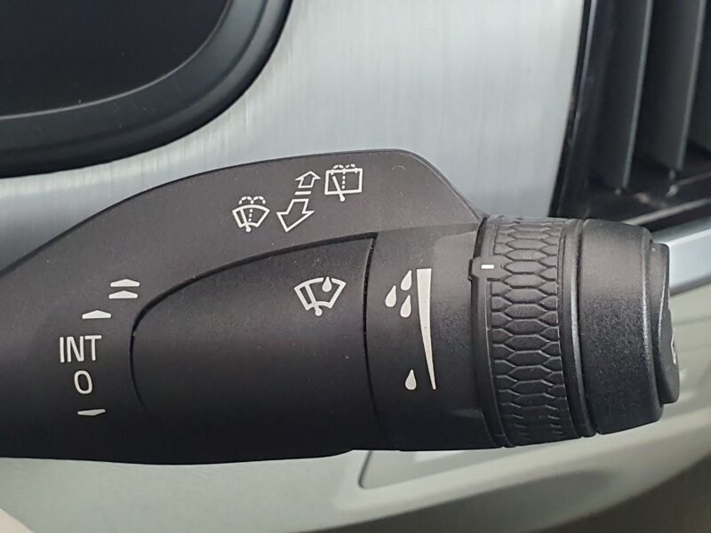 More views of Volvo V90