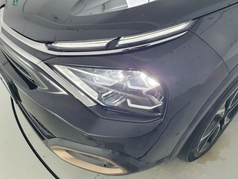 More views of Citroen e-C4