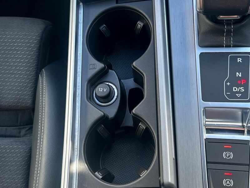 More views of Audi A6