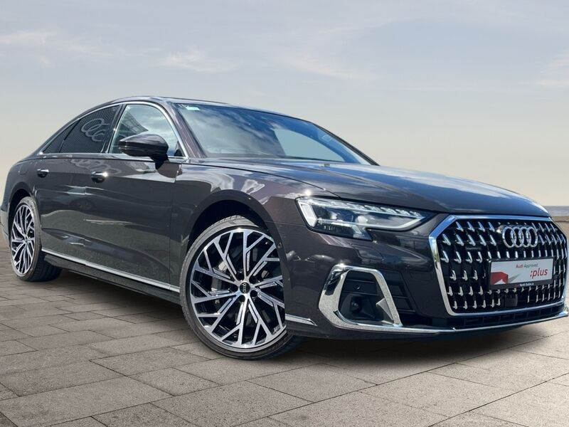 More views of Audi A8