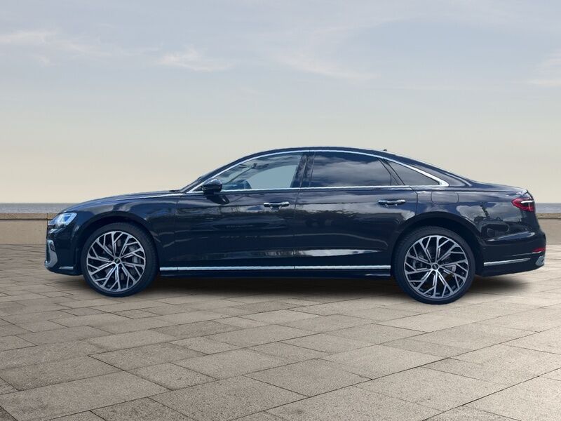 More views of Audi A8