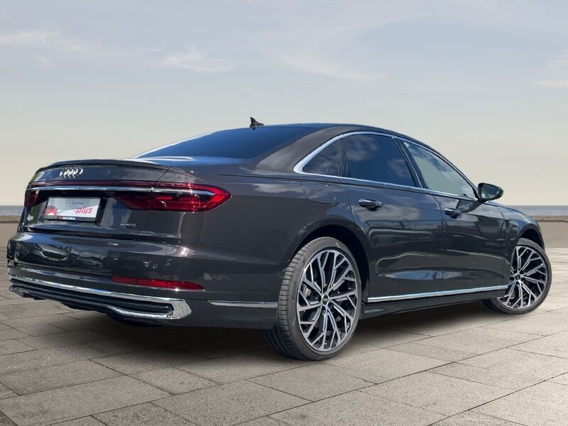 More views of Audi A8