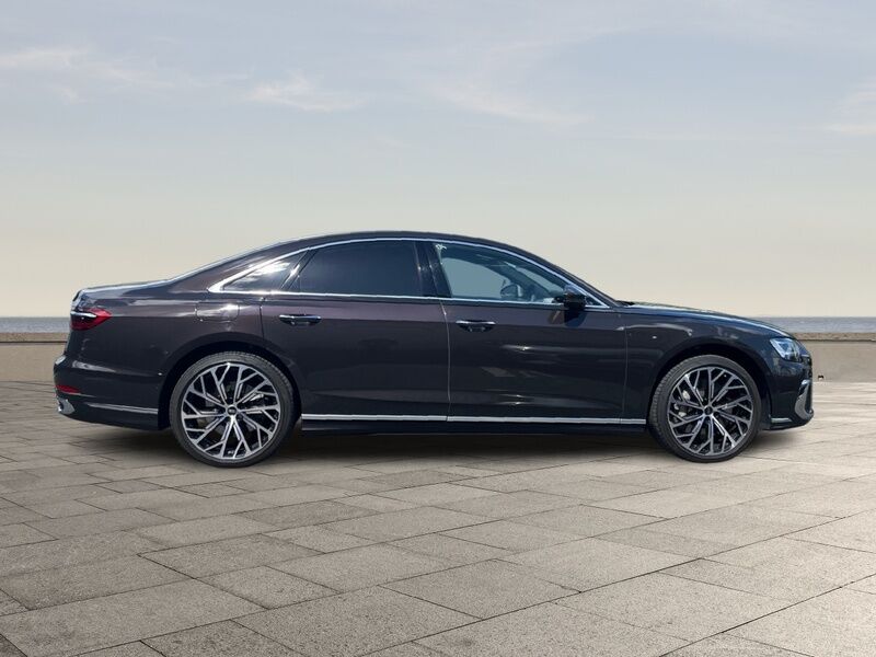 More views of Audi A8