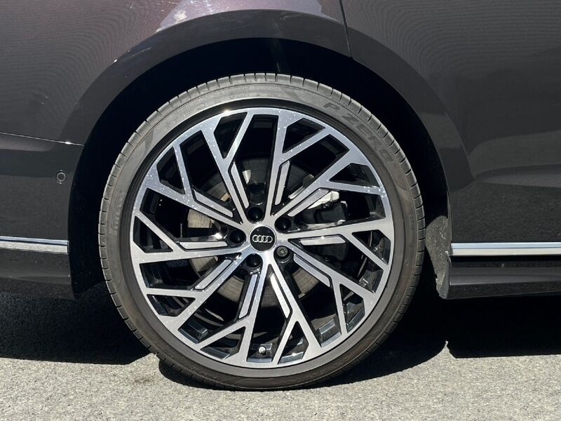 More views of Audi A8