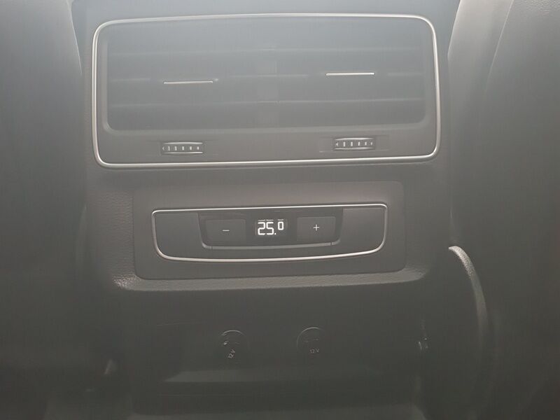 More views of Audi Q8