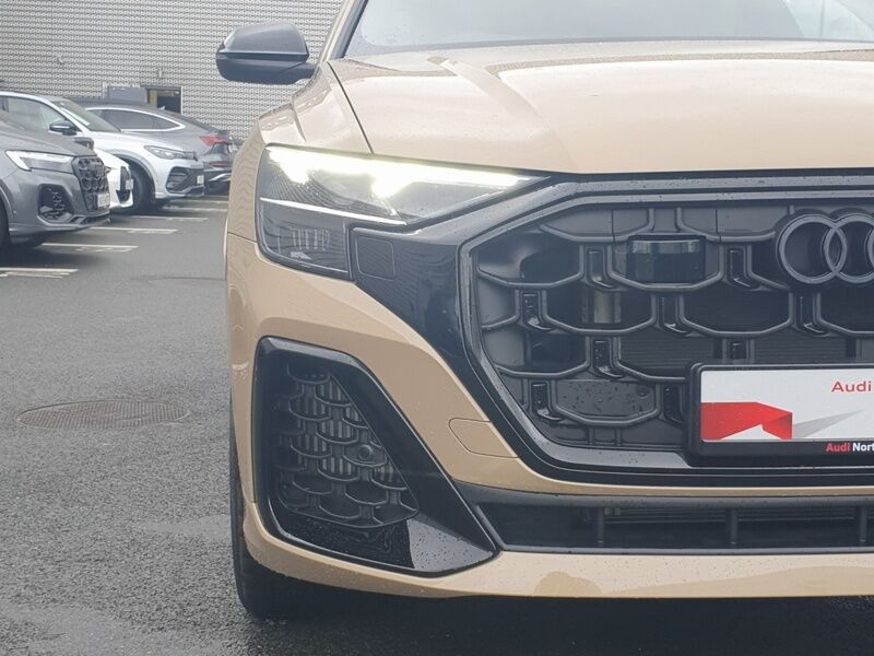 More views of Audi Q8