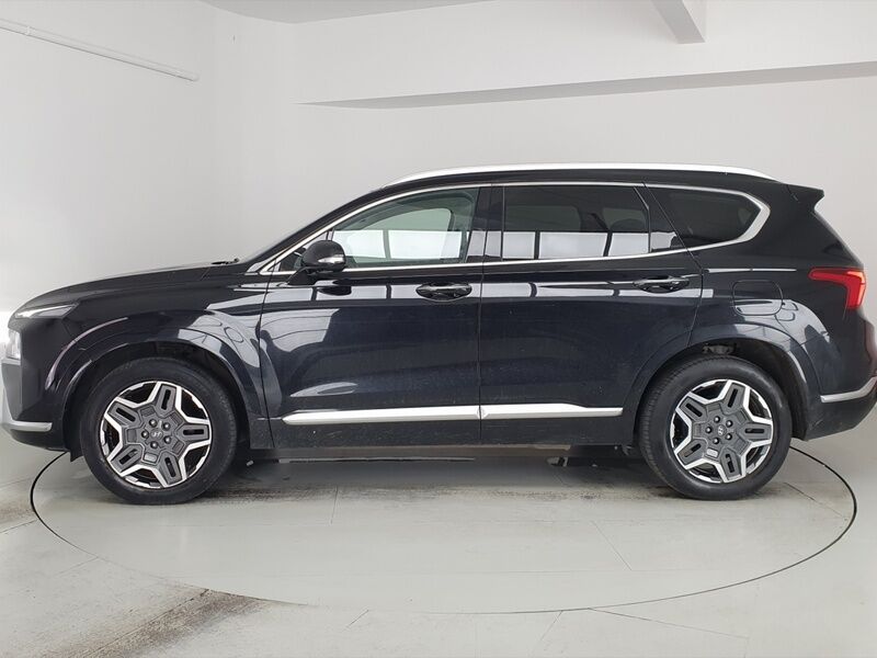 More views of Hyundai Santa Fe