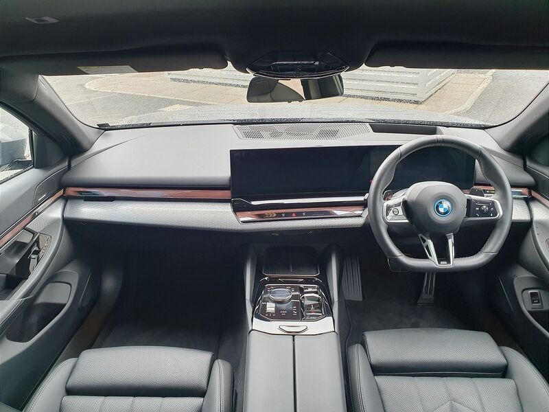More views of BMW 5-Series