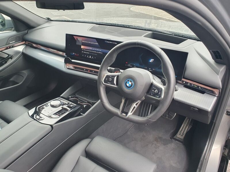 More views of BMW 5-Series