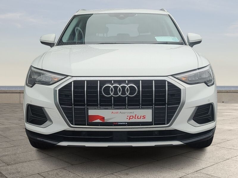 More views of Audi Q3