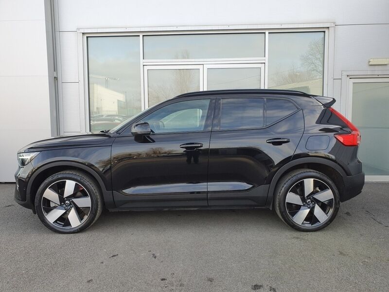 More views of Volvo XC40