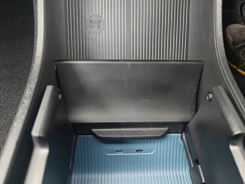 More views of Volvo EX30