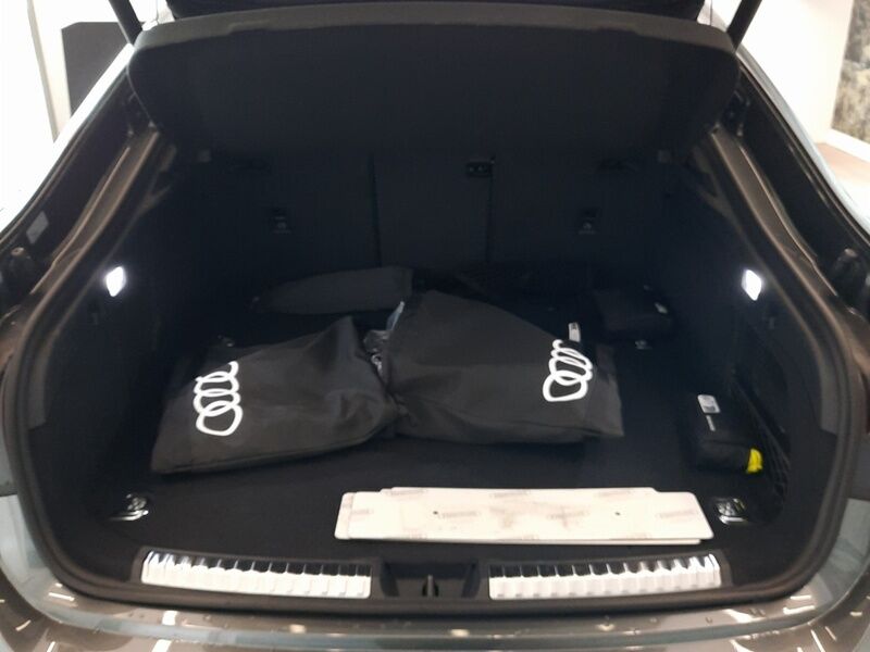 More views of Audi A5