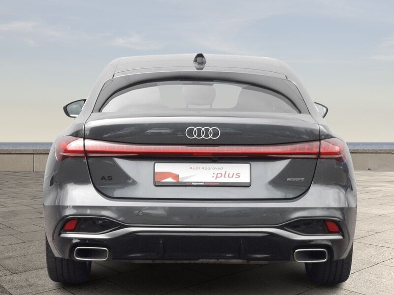 More views of Audi A5