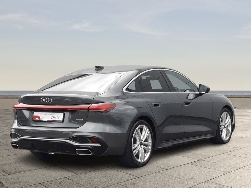 More views of Audi A5