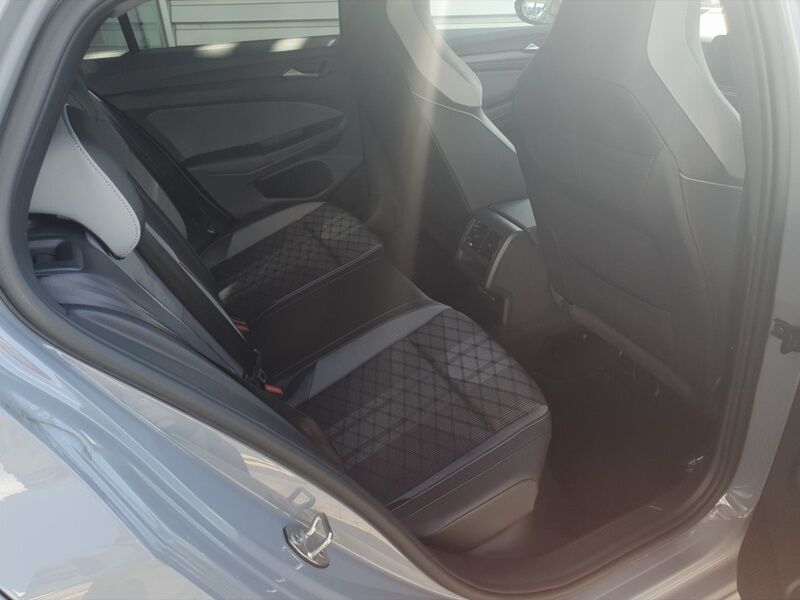 More views of Volkswagen Golf