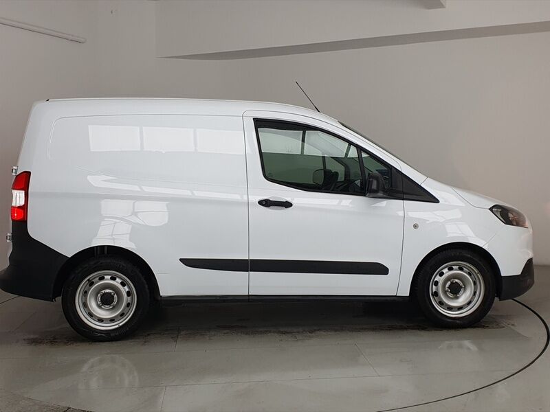 More views of Ford Transit Courier