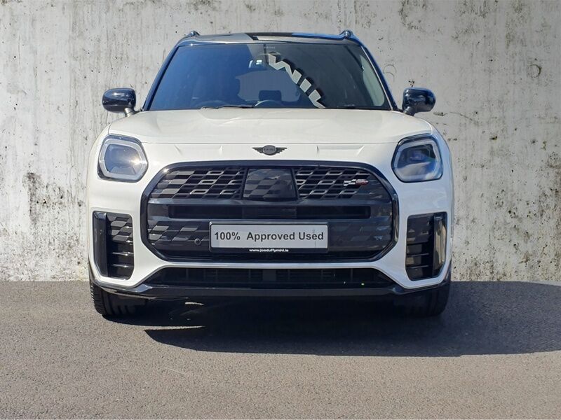 More views of Mini Countryman
