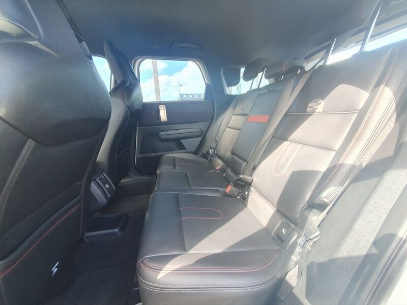 More views of Mini Countryman
