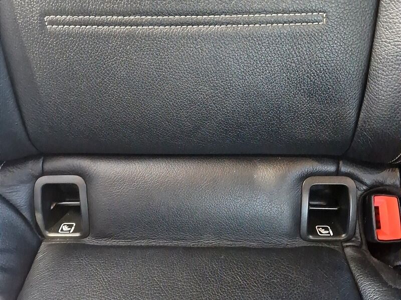 More views of Mercedes-Benz CLA