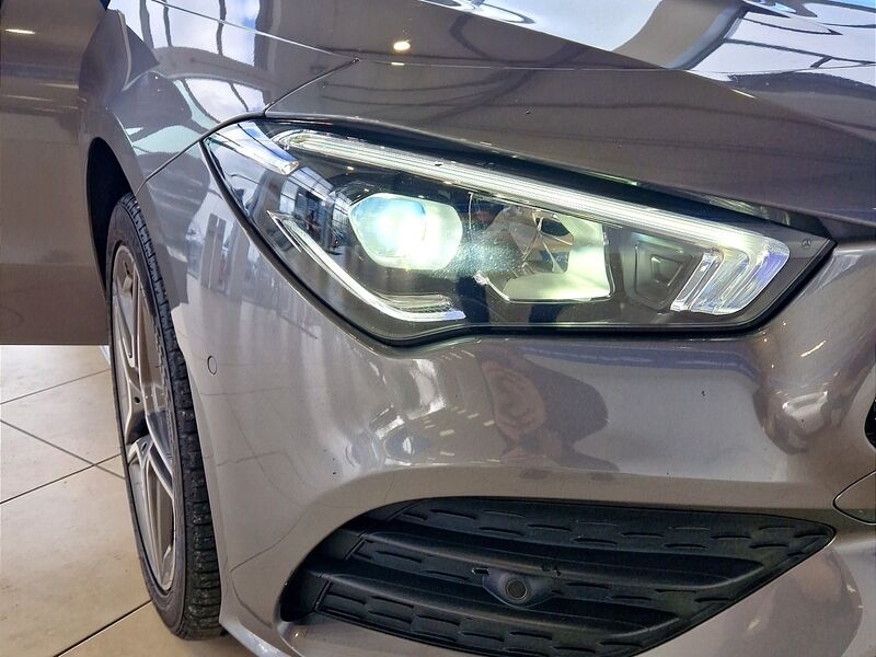 More views of Mercedes-Benz CLA