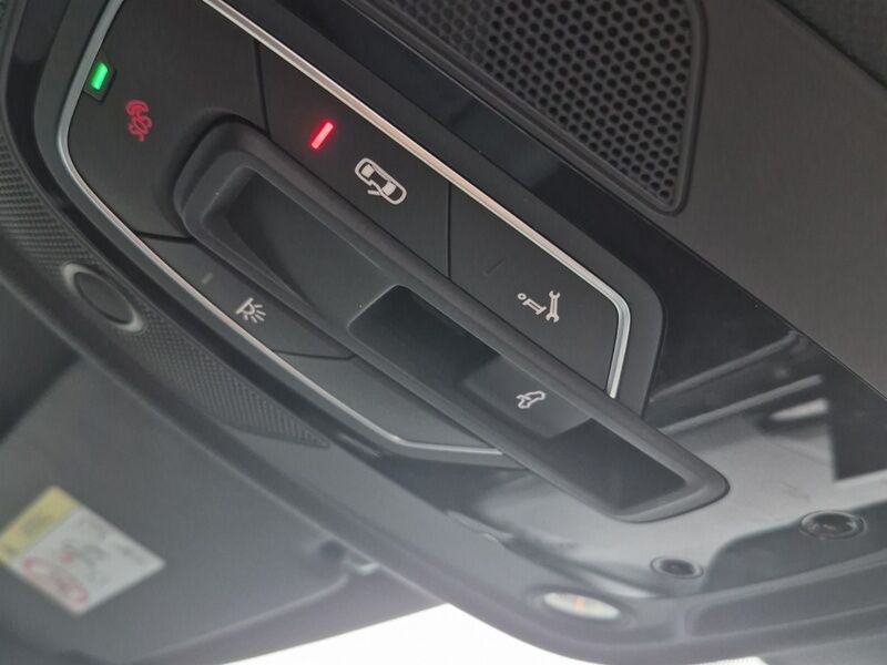 More views of Audi A5