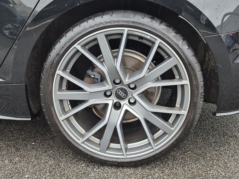 More views of Audi A5